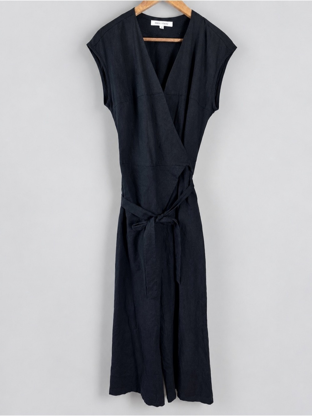 Dagg & Stacey Cicely Jumpsuit Size 6 Black Linen Blend Wide Leg Sustainable